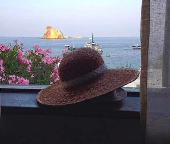 Otel O Palmo Lipari (Isola Lipari)